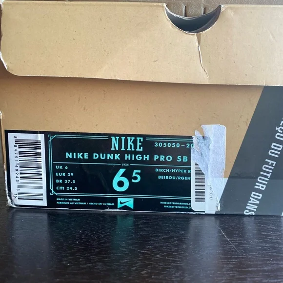 Nike Dunk High Pro SB Birch Hyper Red Mens